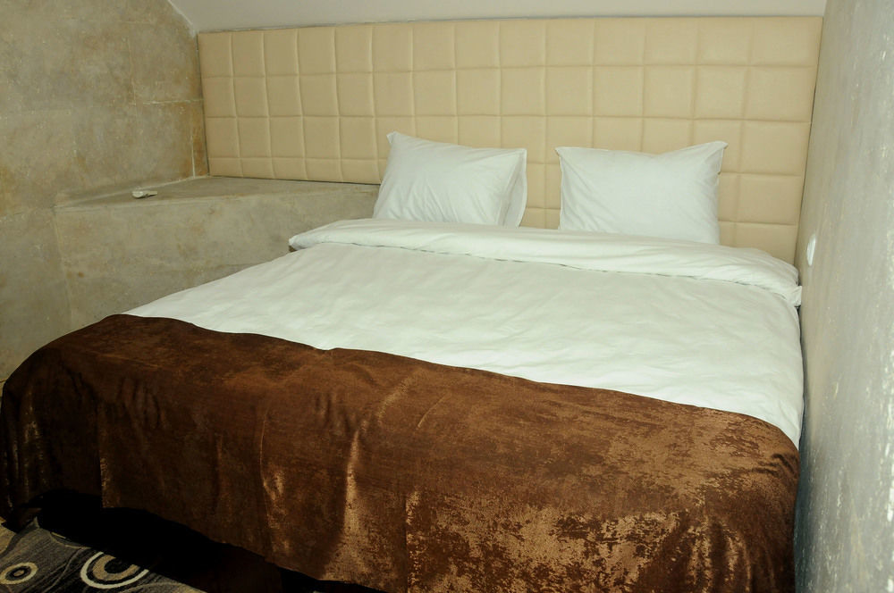 Nor Yerevan Hotel מראה חיצוני תמונה
